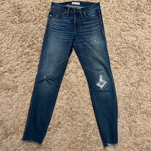 Women’s Madewell 9" High Rise Skinny Distressed Jeans 27